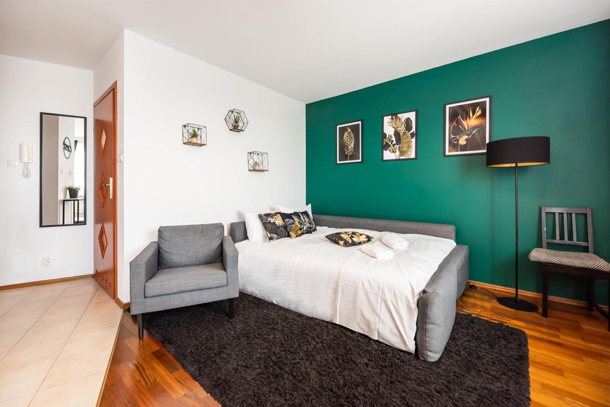 Saska Kepa Malachite Warsaw